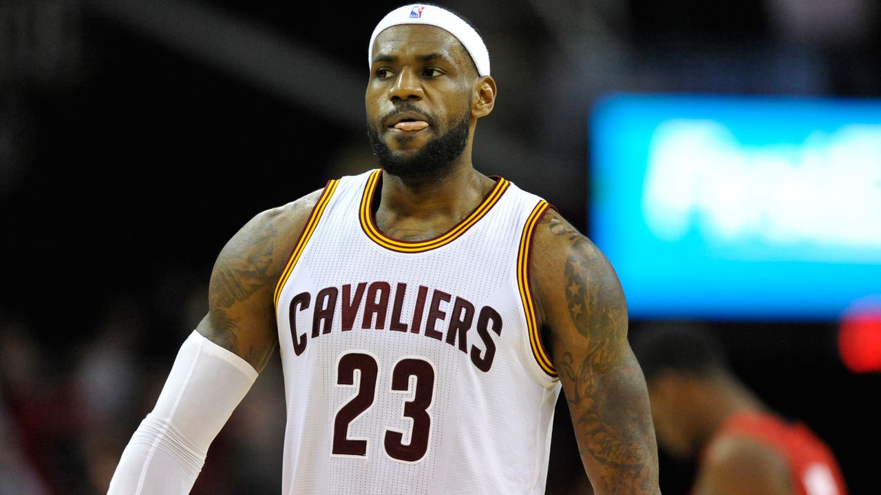 Dribbles: LeBron says foes can't 'get me out of my game'